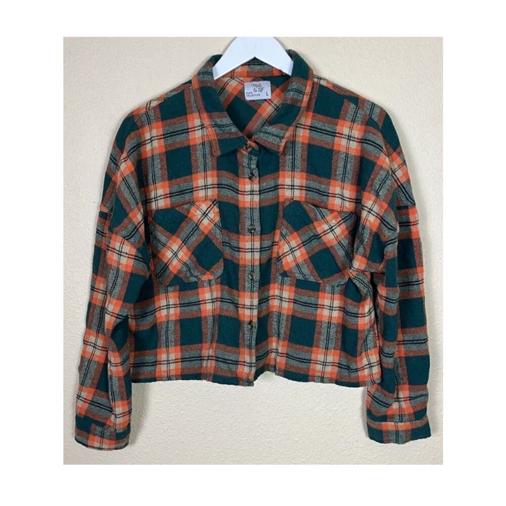Mila & Tiff Plaid Flannel crop shirt shacket size large